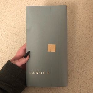 LARUCE Essentials Brush Set